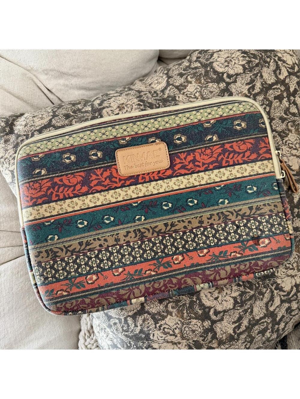 Vintage boho style patterned hippie laptop bag